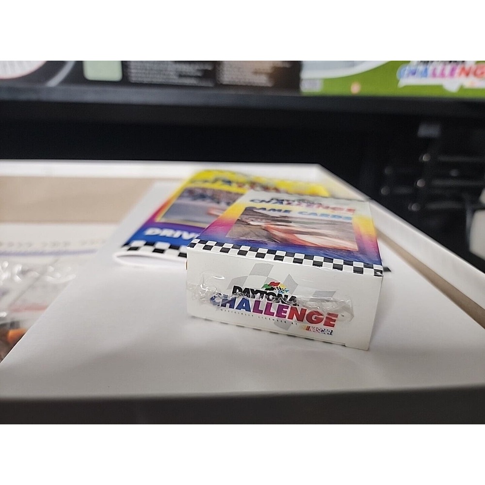 Max Trax Whalen2 Daytona Challenge Racing Game Nascar VTG 1996 New /Open Box - Picture 7 of 10
